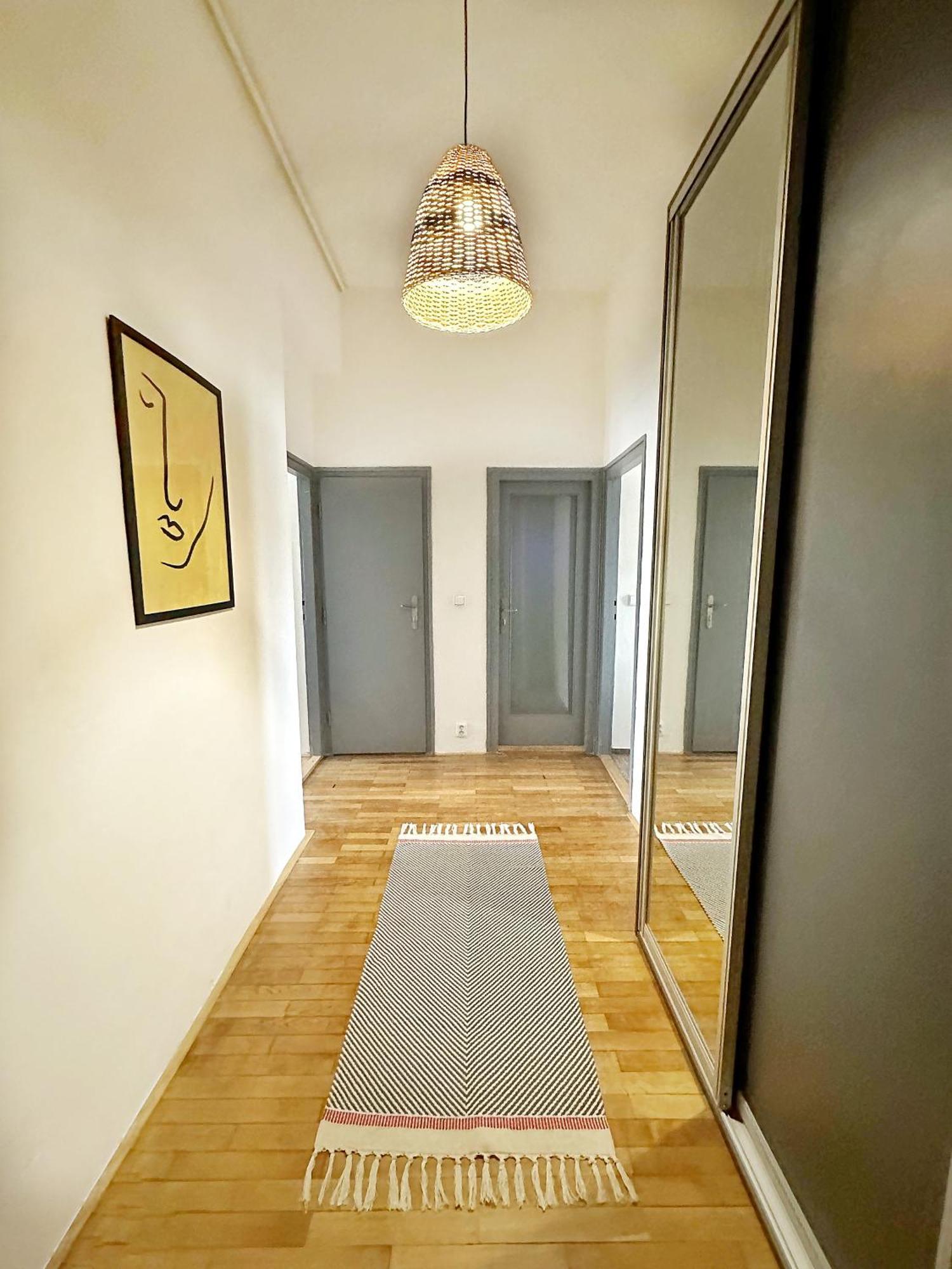 Bright And Central Suite With A Balcony เบอร์โน ภายนอก รูปภาพ
